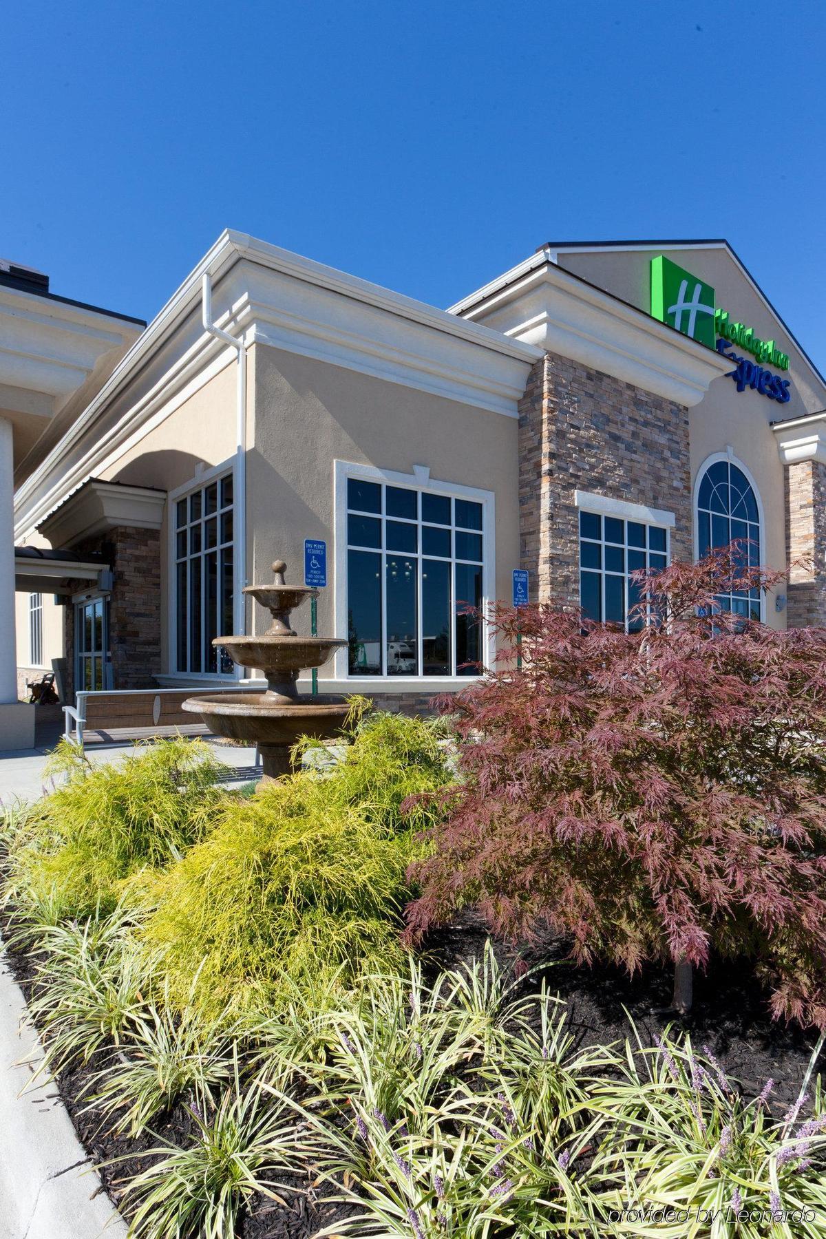 Holiday Express Woodstock-shenandoah Valley By Ihg Hotel Woodstock